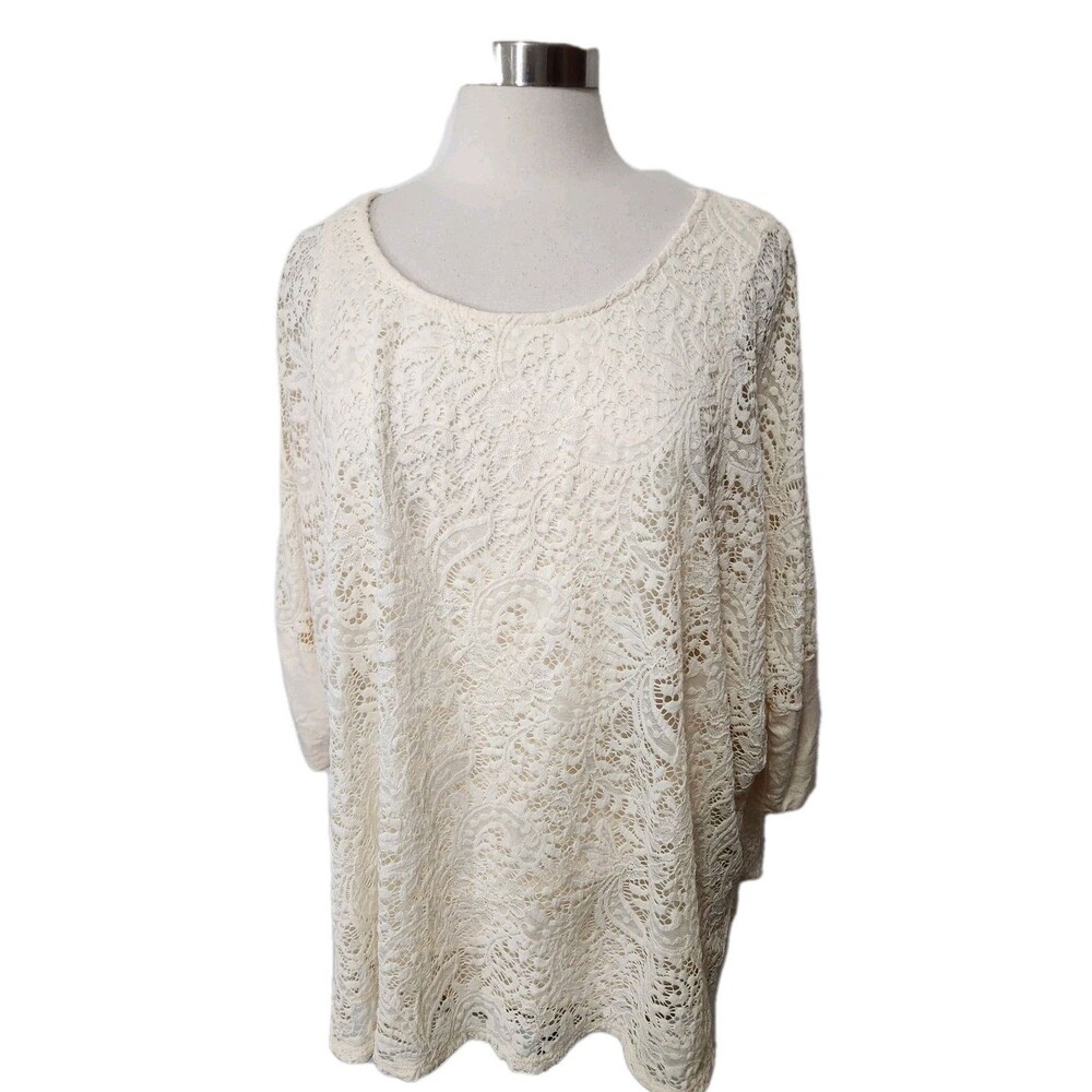 Ava James Woman Top 1X Pale  Yellow Crochet Lace Lined Pullover Stretch Knit